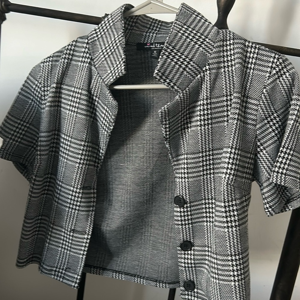 The brand is Mixed Threads, size small great condition only worn once.